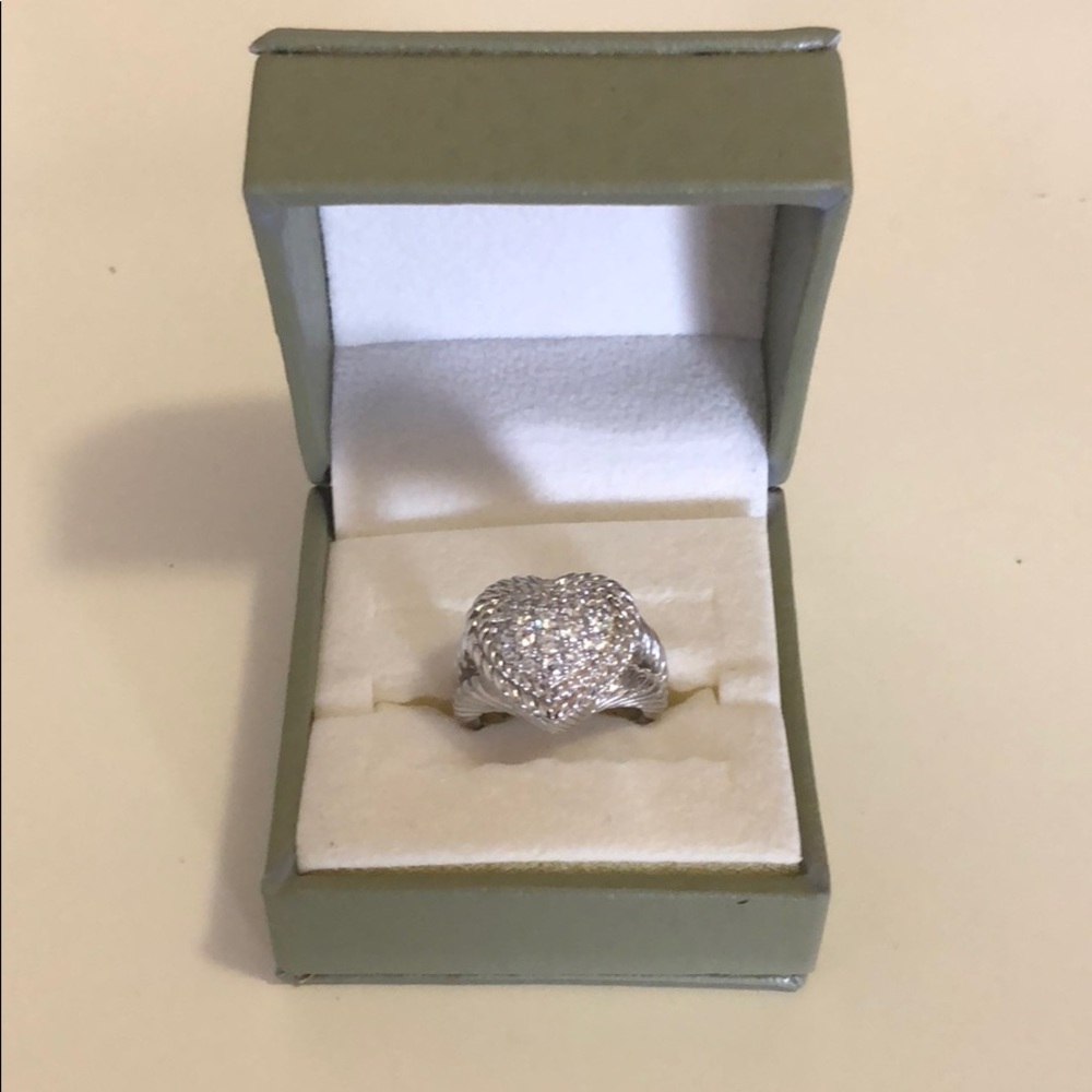 Never worn sterling heart ring